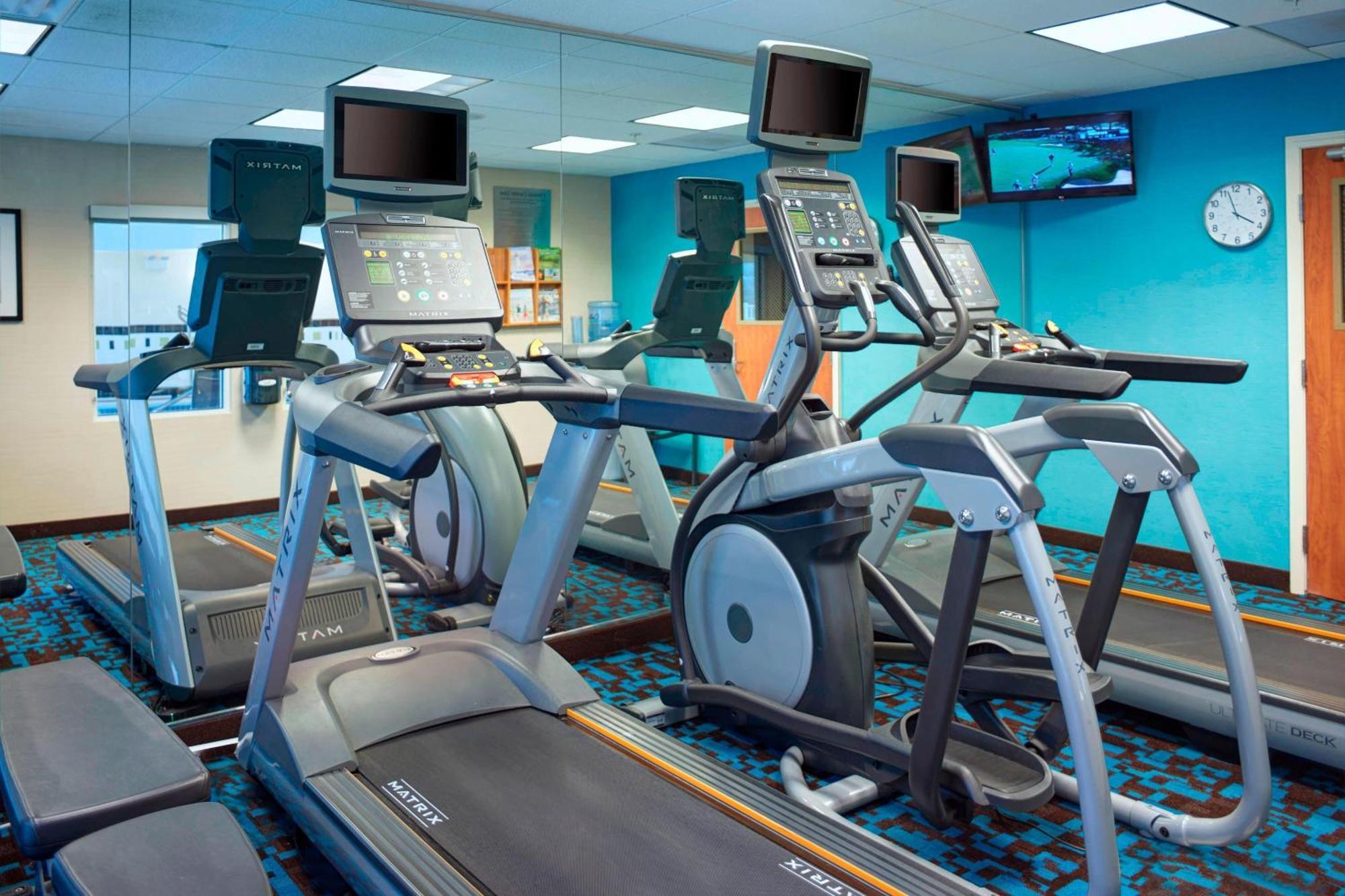 Fairfield Inn And Suites New Buffalo Bagian luar foto