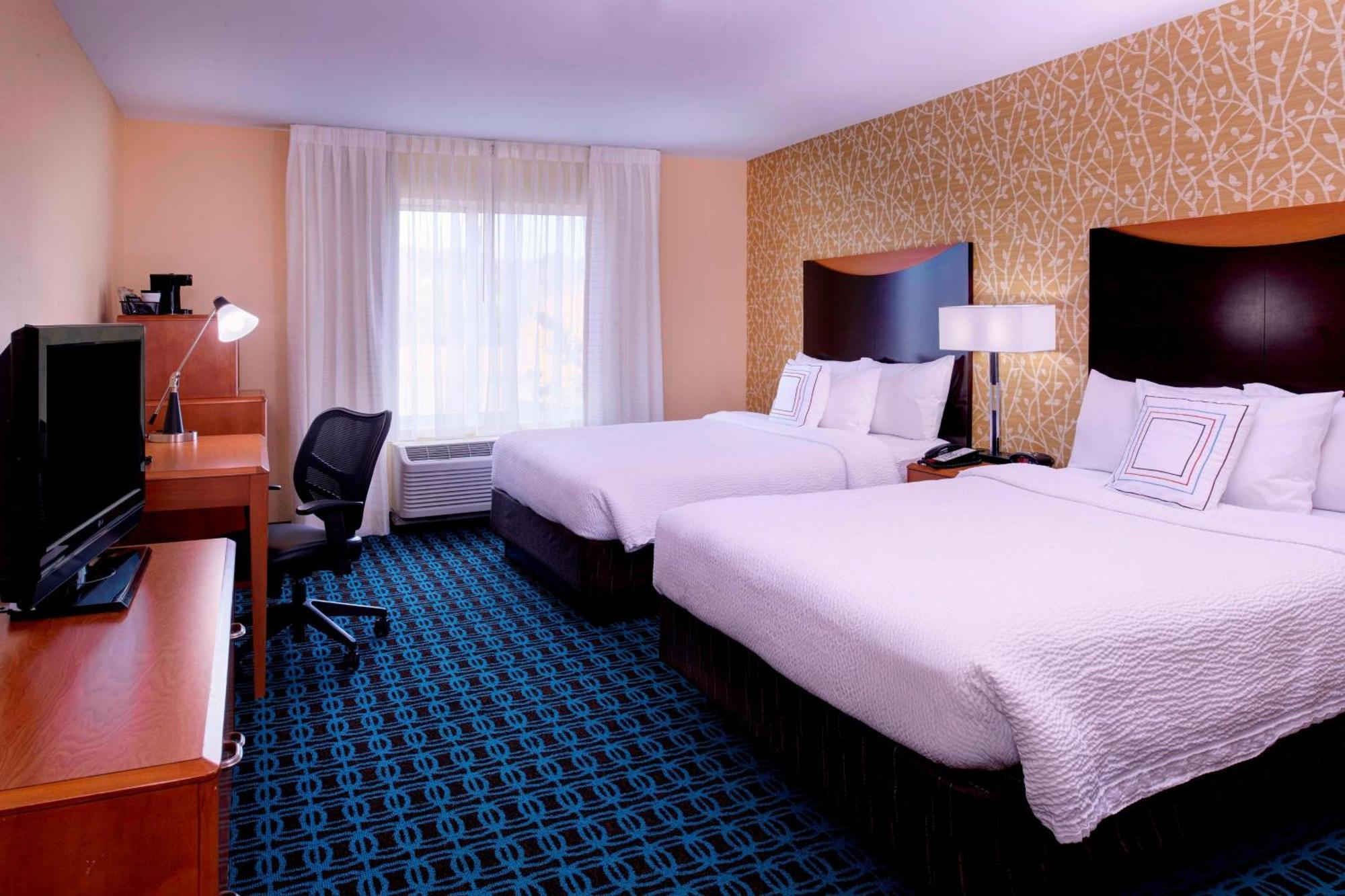 Fairfield Inn And Suites New Buffalo Bagian luar foto