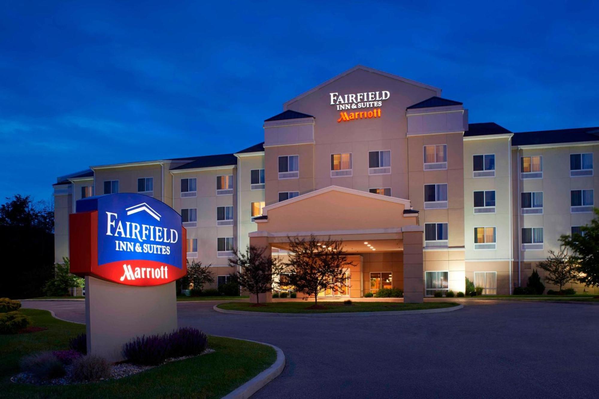 Fairfield Inn And Suites New Buffalo Bagian luar foto