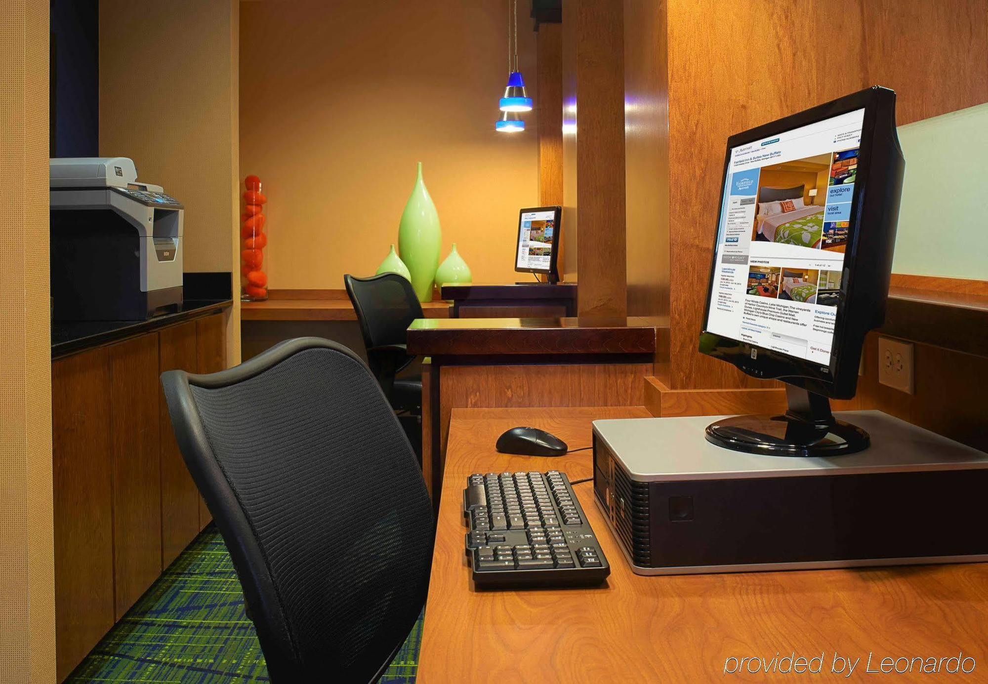 Fairfield Inn And Suites New Buffalo Bagian luar foto